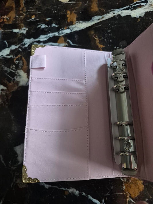 Classeur A6 rose marbré à anneaux pour enveloppes budget